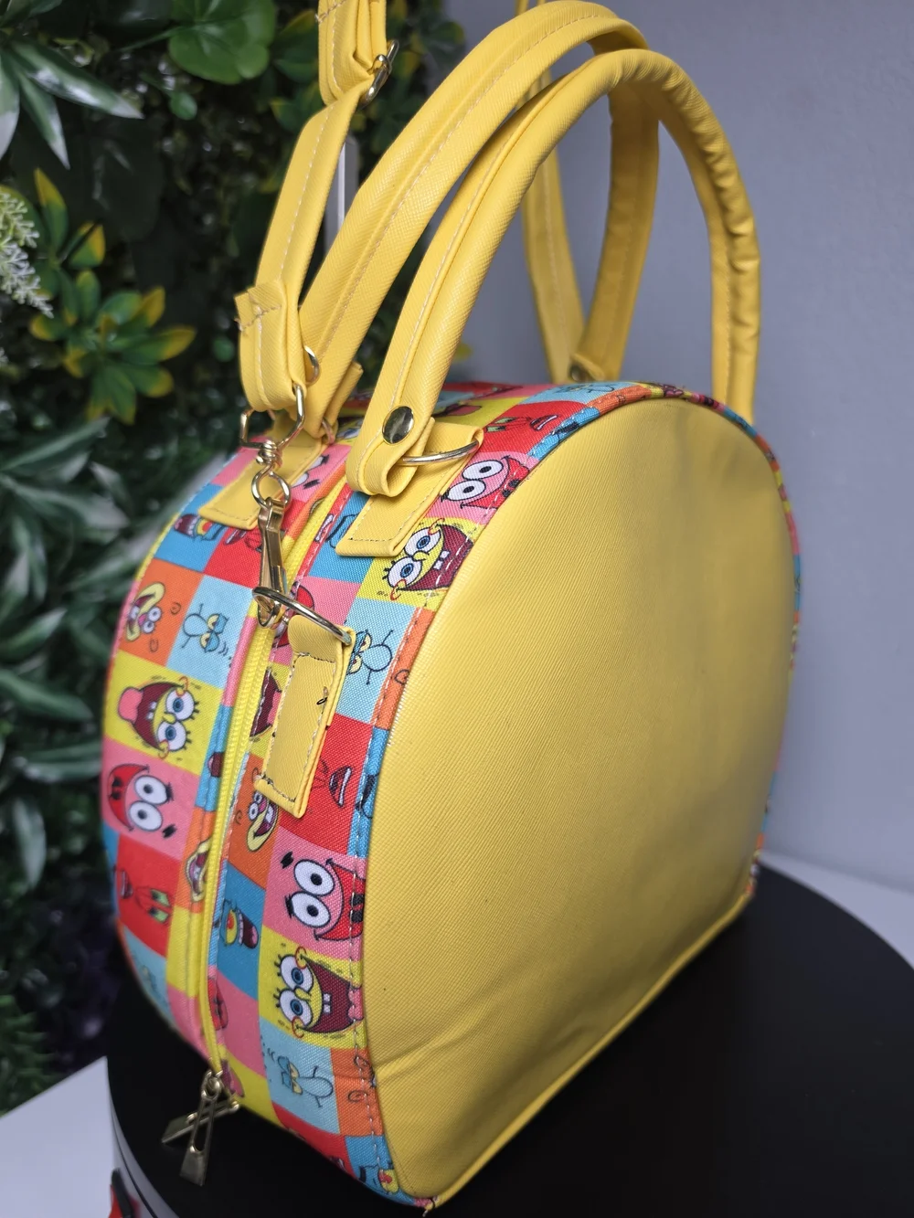 New 30cm Yellow Sponge Character Dome Crossbody Bag with Detachable Strap